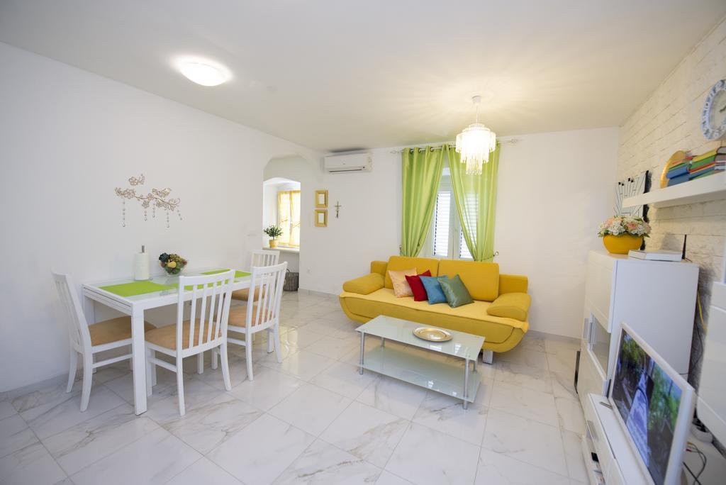 Apartment Dea Split Exterior foto